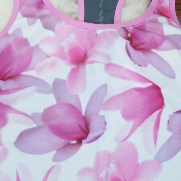 Eloise DeJoria Athletic Tank - Picture 4 of 7